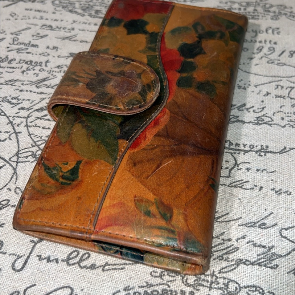 Argentina vaca Floral Printed Leather Wallet - Warm Autumn Tones